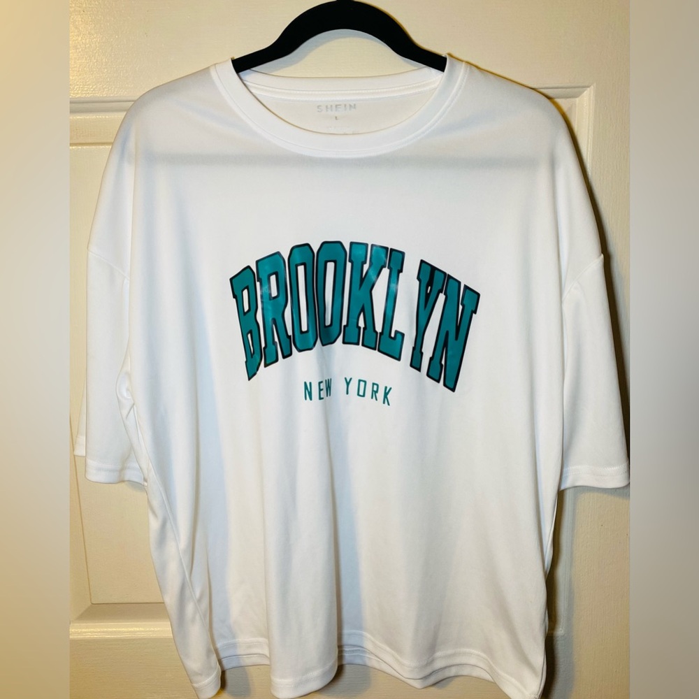 Shein Brooklyn‎ T Shirt Medium White 100% Polyester